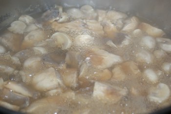 Crema de champiñones (preparación).
