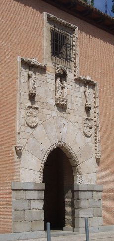 Portada del Hospital de La Latina, trasladada a la Escuela Superior de Arquitectura de Madrid.